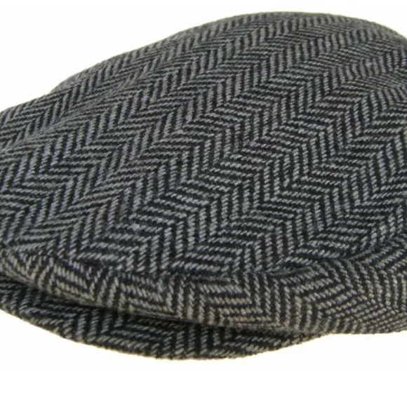 Cap. Classic herringbone with brim. - Picture 1 of 6